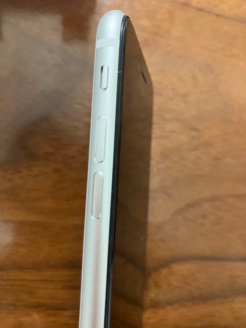 iPhone SE (第2世代) 128GB ホワイト