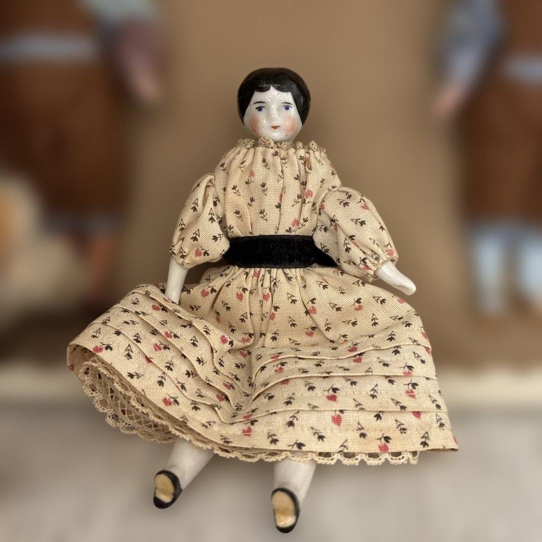 ドイツ　チャイナヘッド　ビスクドール、アンティークドール