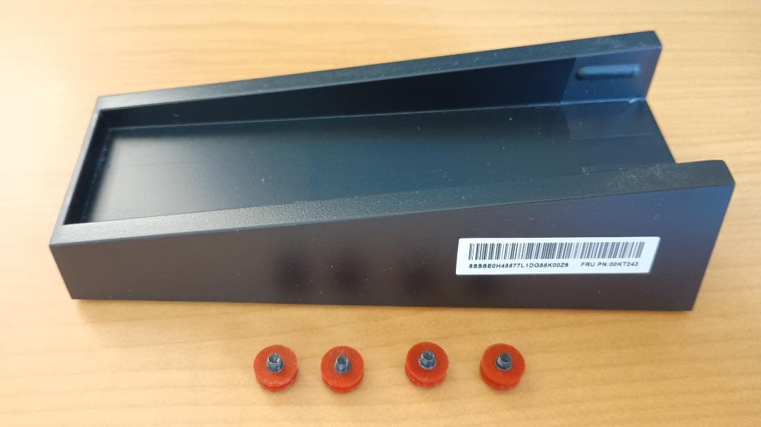 ミニPC LENOVO M715q Ryzen 5 PRO 2400GE