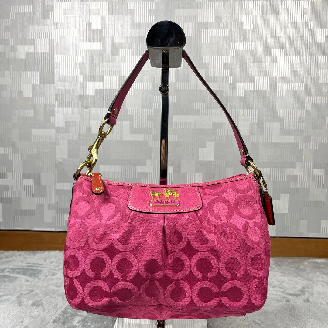 美品 COACH コーチ ワンショルダー オプアート アクセサリーポーチ ピンク