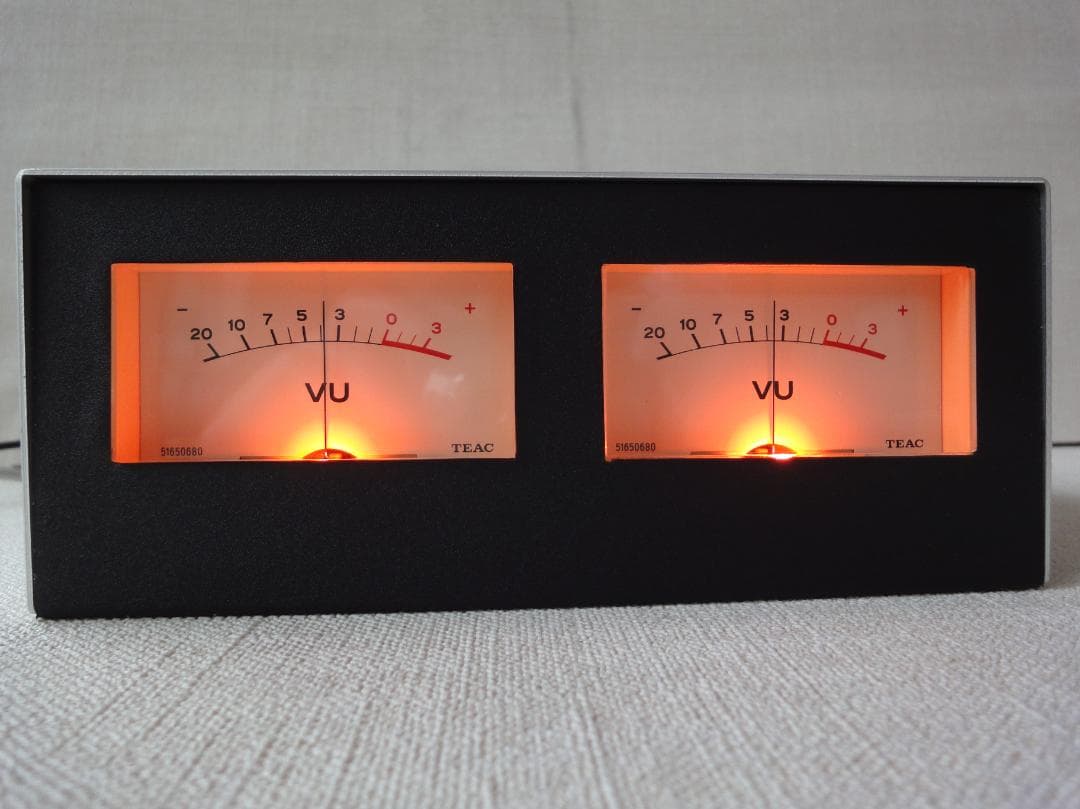 自作ステレオVUメーター192号機（TEACワイドタイプ大型）
