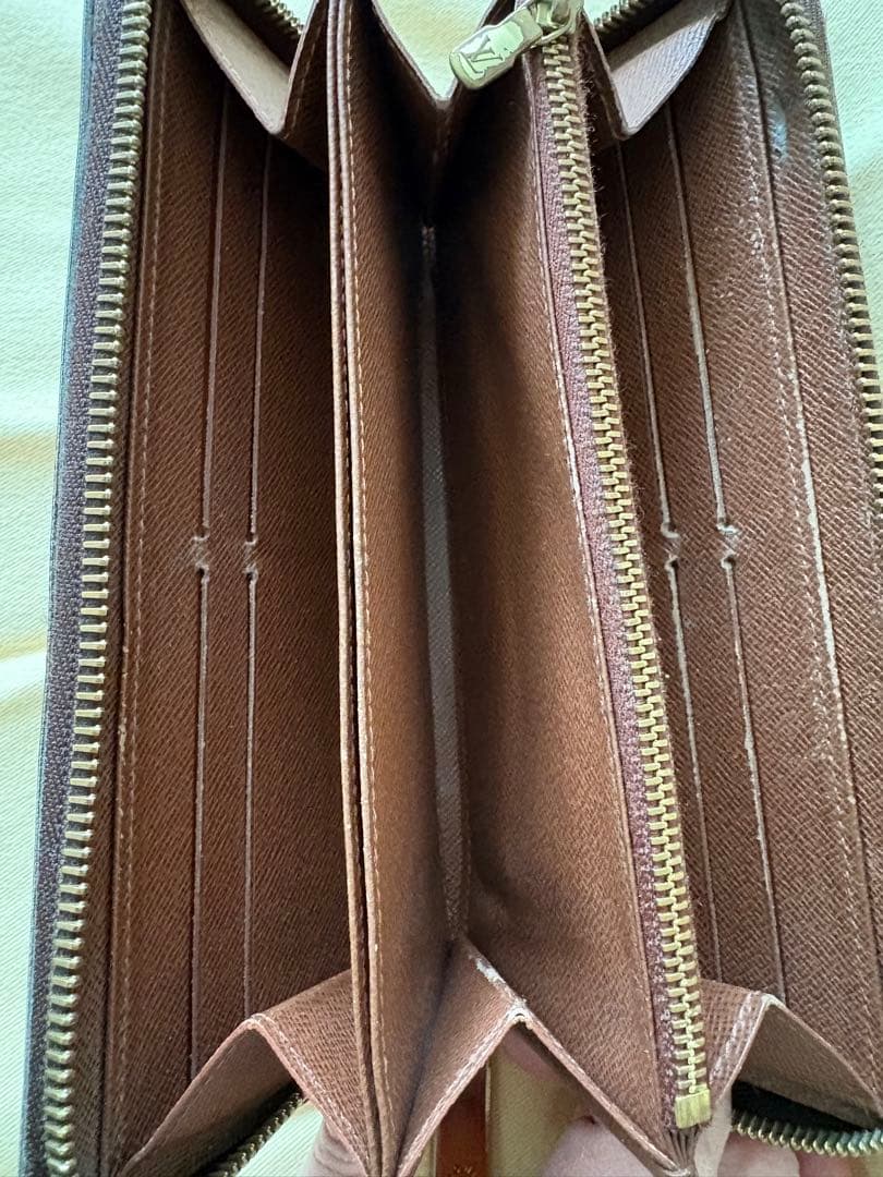 Louis Vuitton ジッピーウォレット　モノグラム