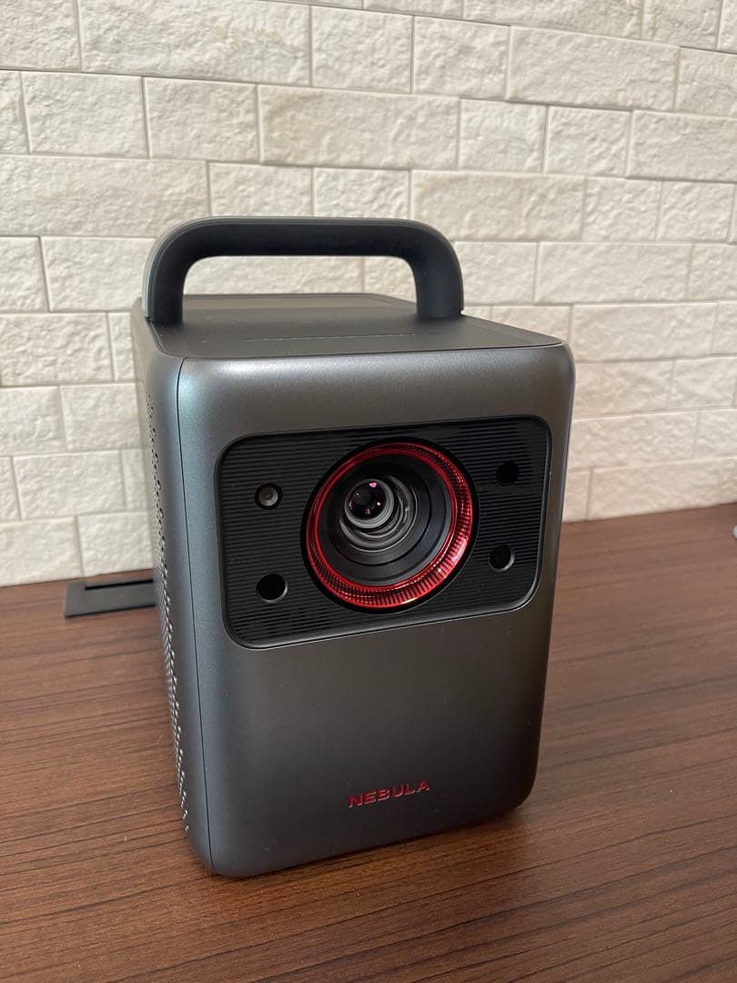 プロジェクター Anker Nebula Cosmos Laser 4K