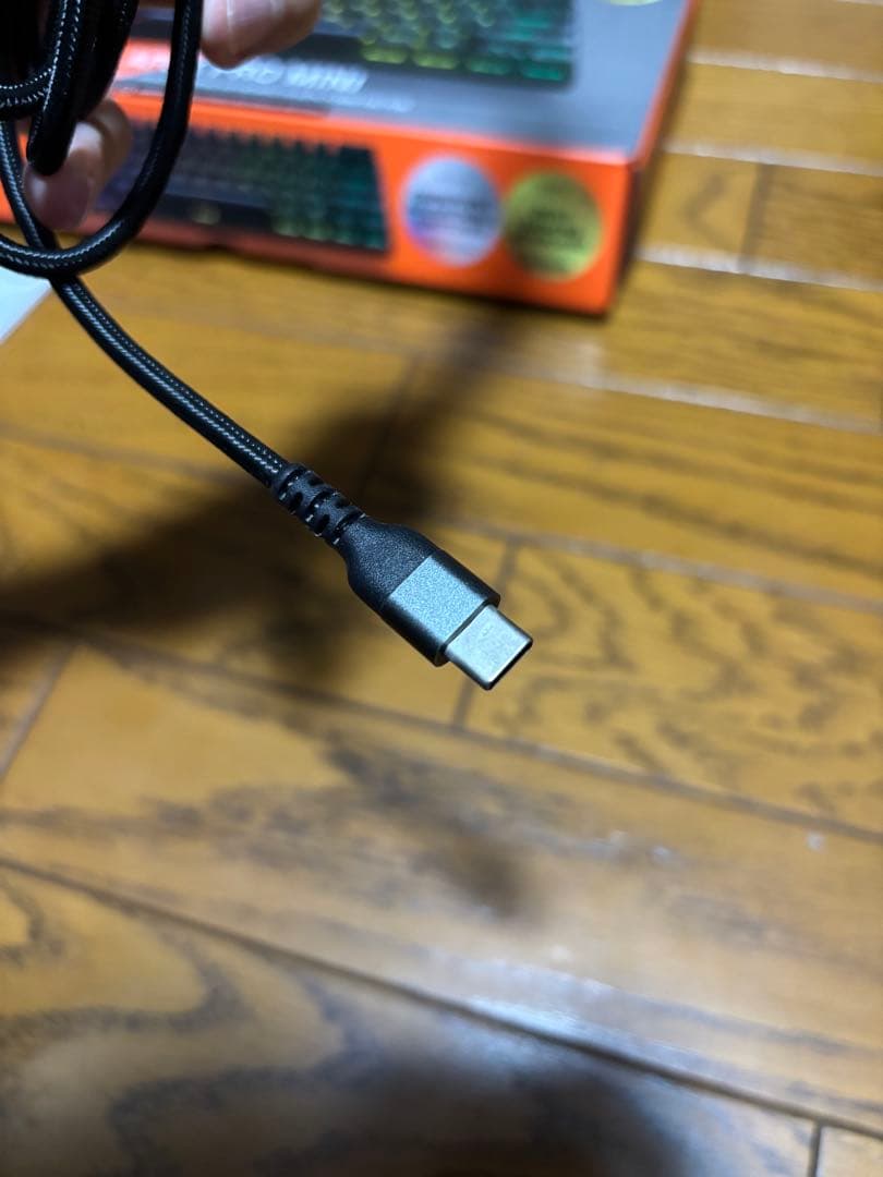 Steelseries Apex Pro Mini ゲーミングキーボード