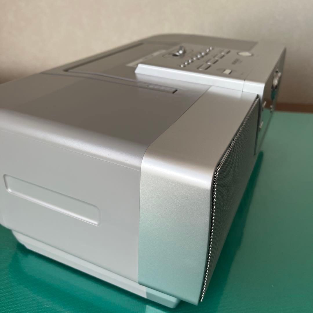 【極美品】ビクター CDメモリーポータブルシステムRD-M15 Clavia