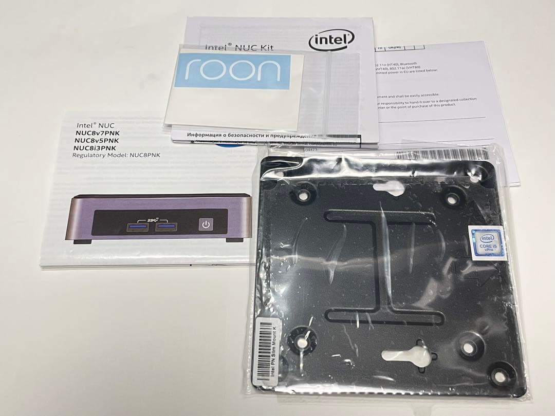 その他 Roon ROCK Core i5 BKNUC8v5PNK 8GB