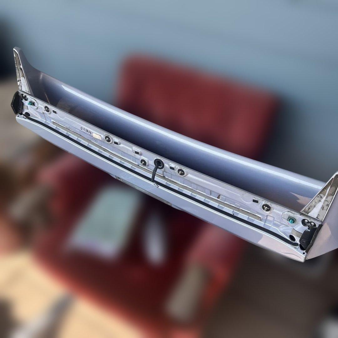 プリウス　30前期　リアウイング　AMS TERRA