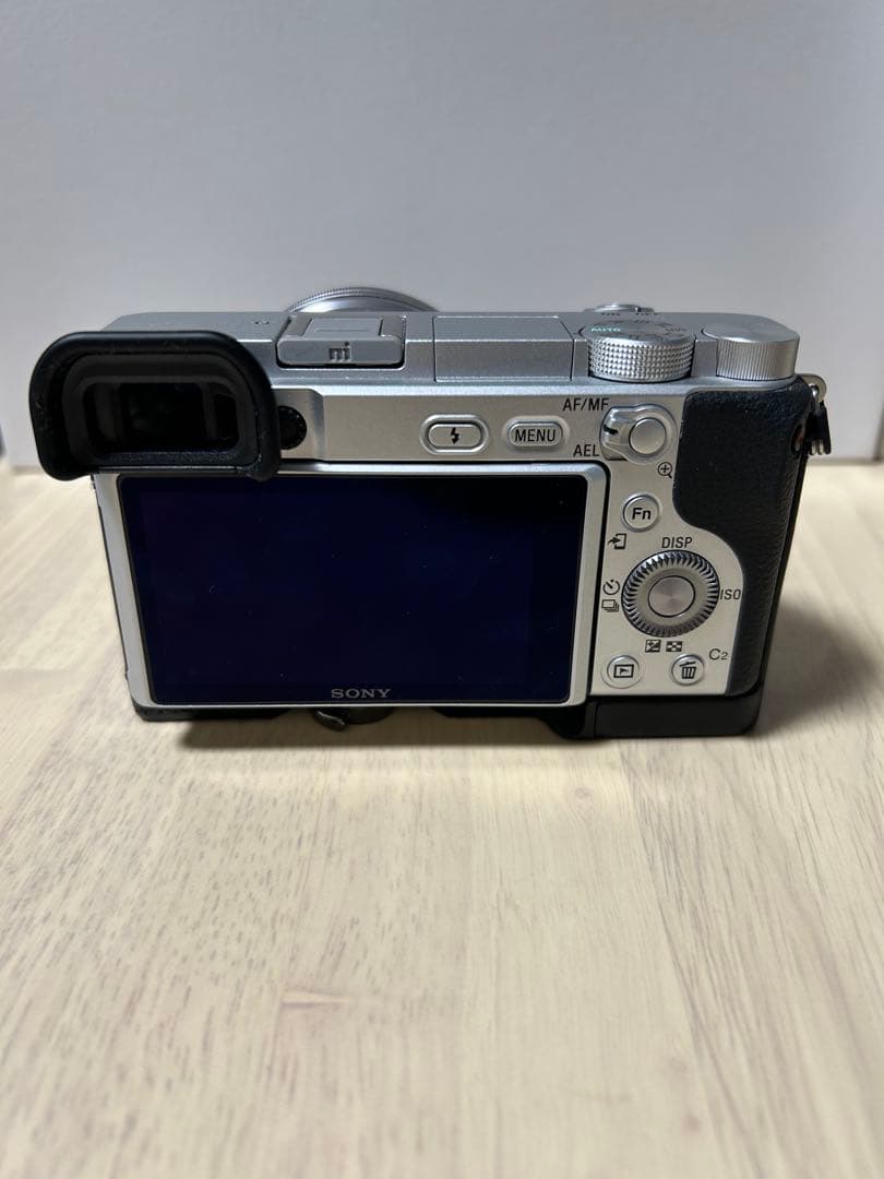 【付属品充実】Sony α6400 ミラーレスカメラ & GP-VPT2BT