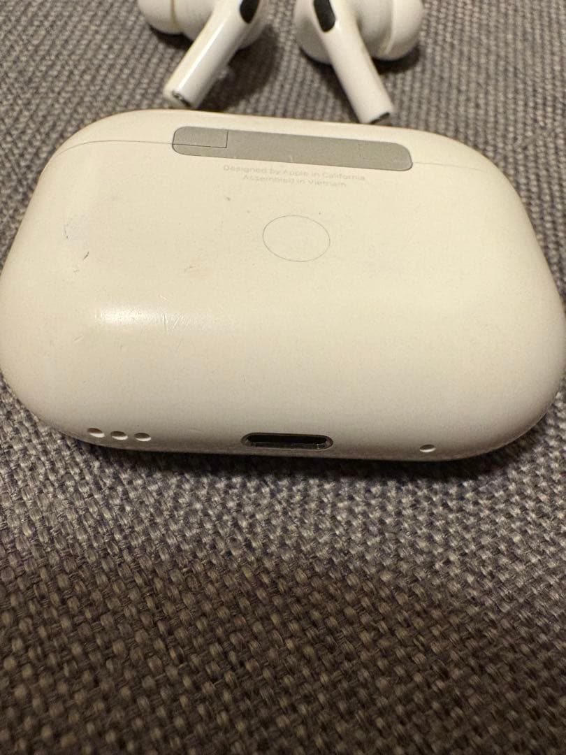 Apple AirPods Pro第2世代 Lightning 2022年モデル