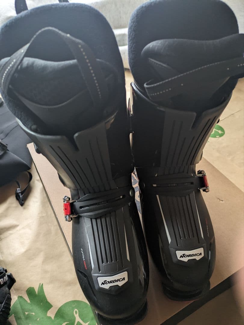 Nordica HF90R 25cm スキーブーツ 2023