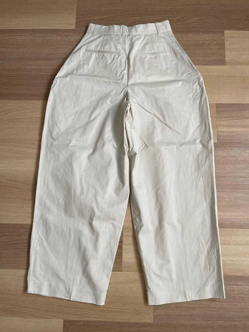 TODAYFUL・Tuck Tapered Trousers・トゥデイフル