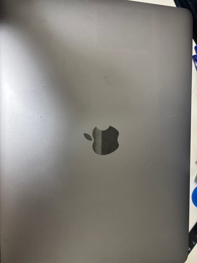 1*S様 [訳あり: 液晶] Apple MacBookAir 13 2020