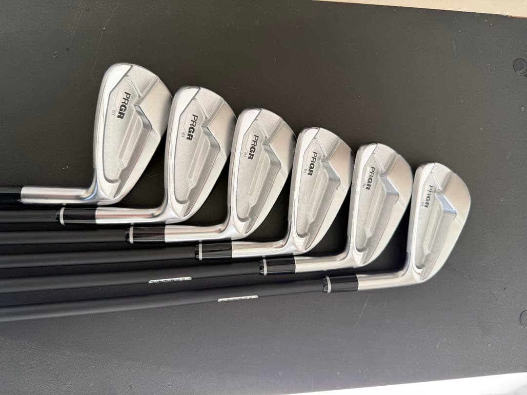 PRGR 01 （2023年）アイアンセット 5-9 P TRAVIL95S