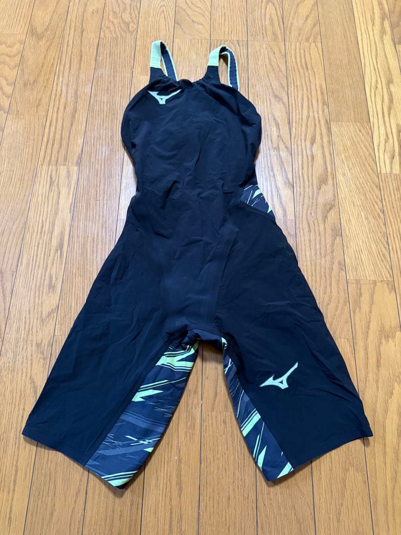 ミズノ　競泳水着　高速水着　GX SONIC NEO AG M