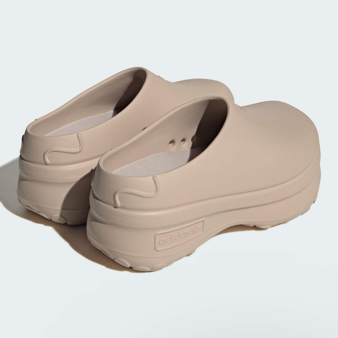 アディフォームスタンスミスミュール Adifom Stan Smith Mule