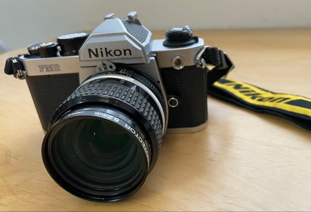 Nikon NewFM2 一眼レフ　Nikkor f/2レンズ付