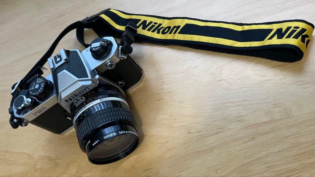 Nikon NewFM2 一眼レフ　Nikkor f/2レンズ付