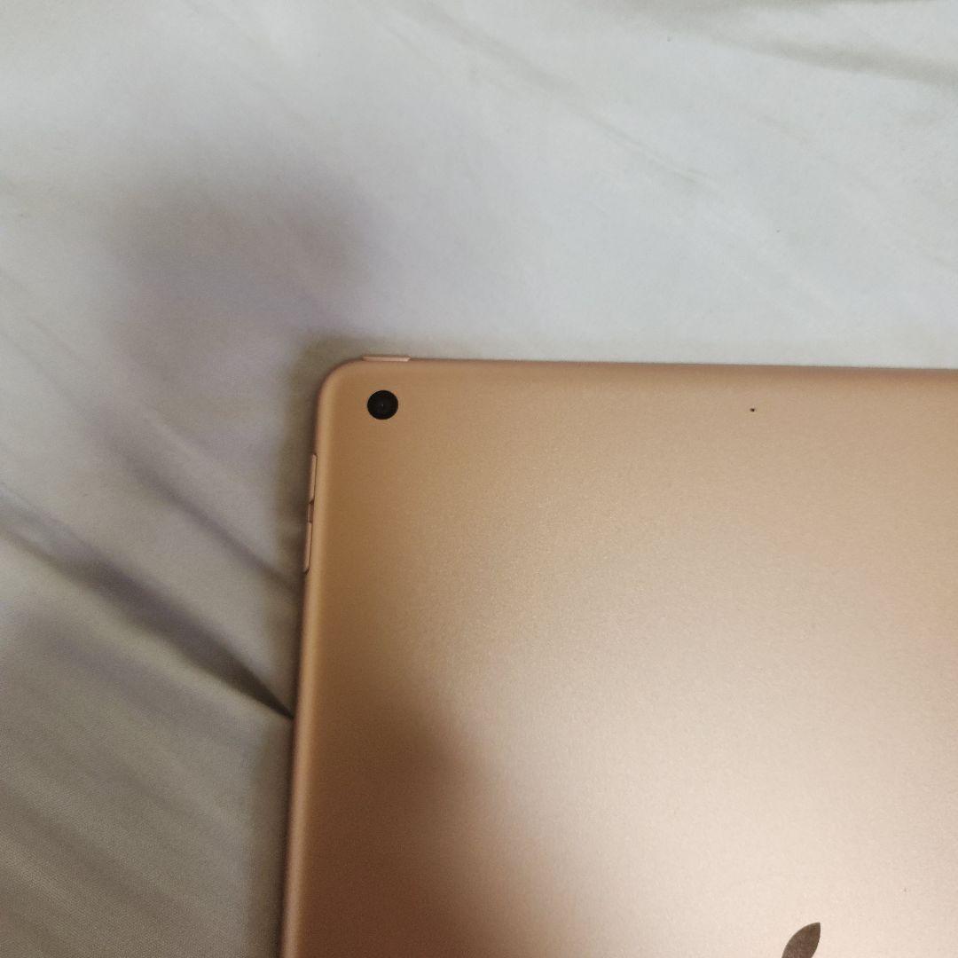 Apple iPad (第8世代) 32GB シルバー Wi-Fi