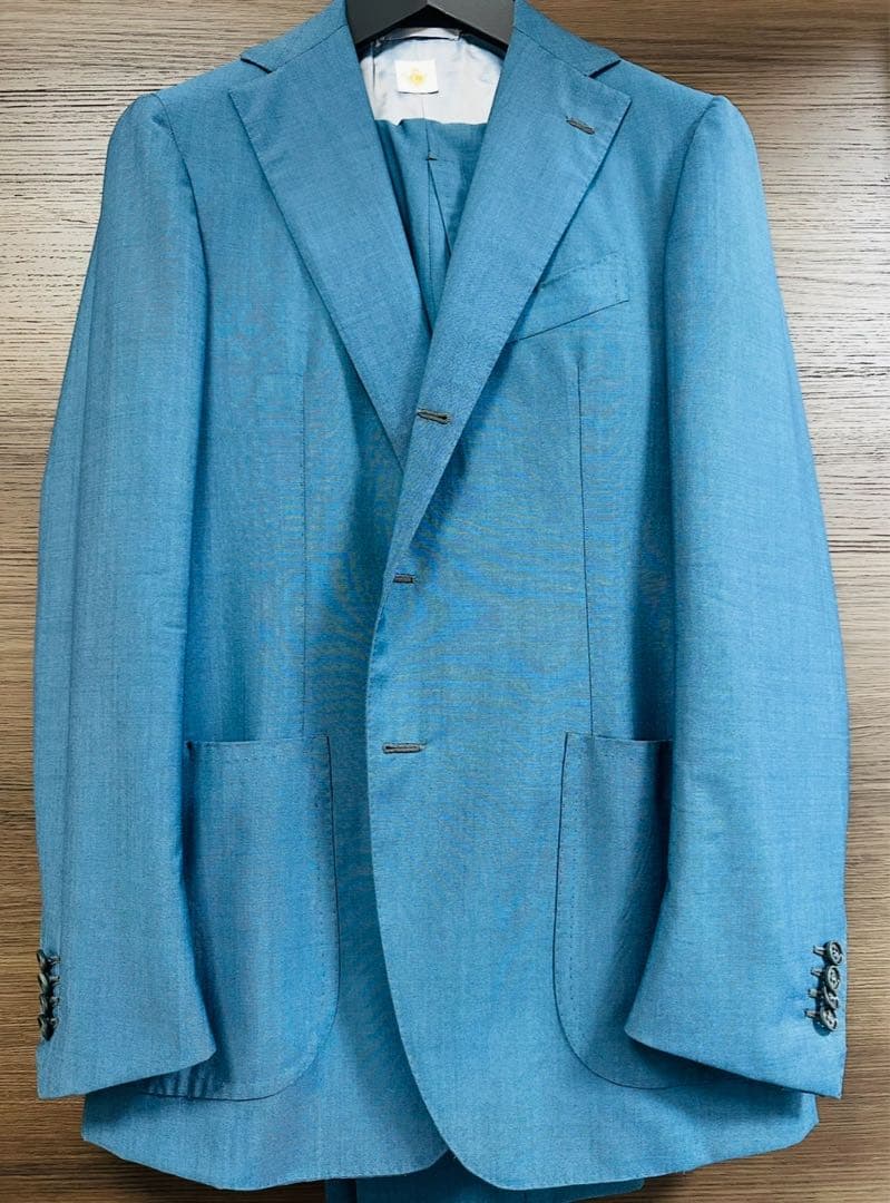 スーツ SARTORIA CARACCIOLO NAPOLI