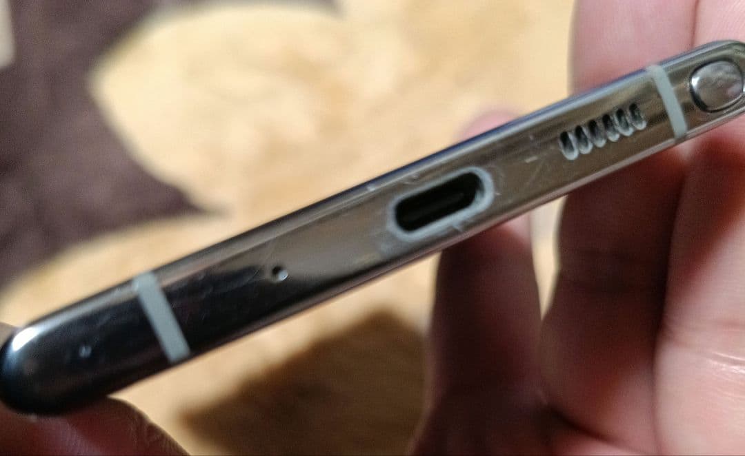 【再掲】Galaxy Note 10+ オーラグロー(楽天モバイル)