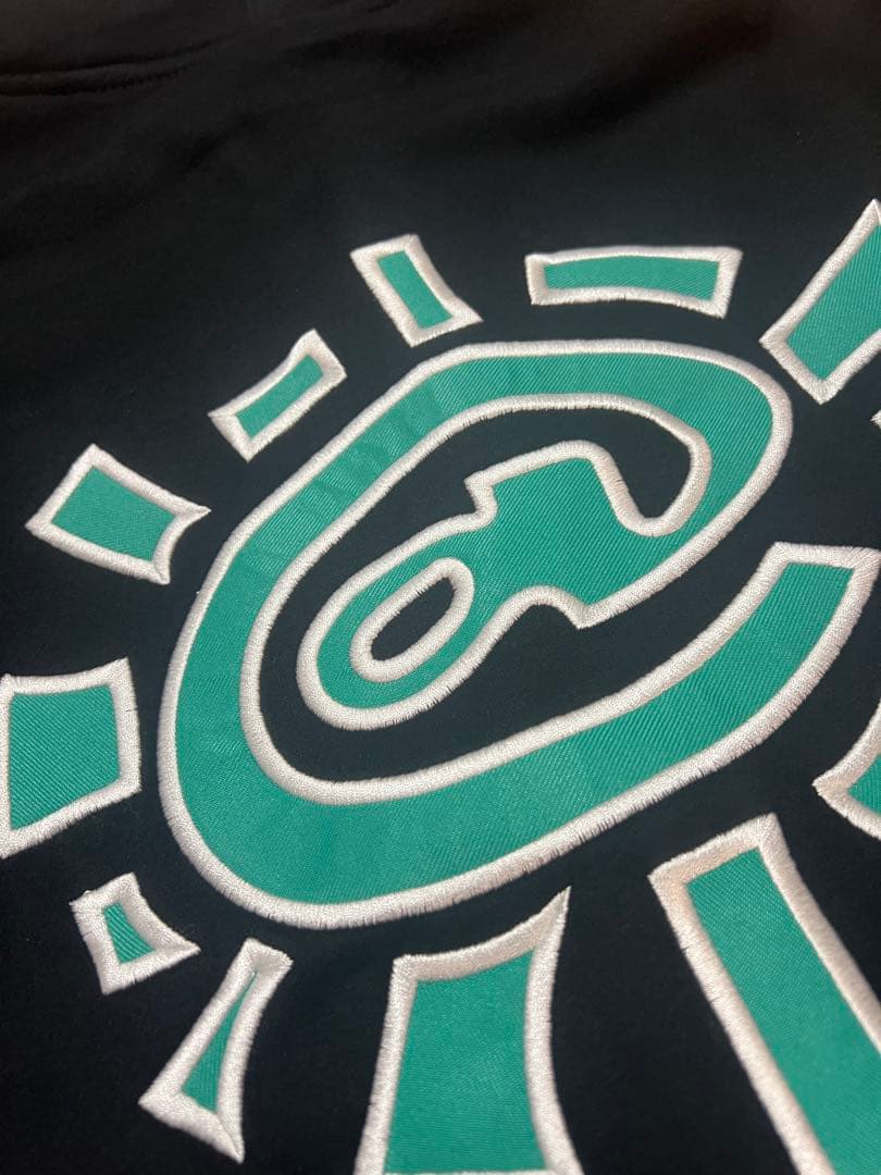 刺繍 Always Do What Youブラックパーカー 新品M