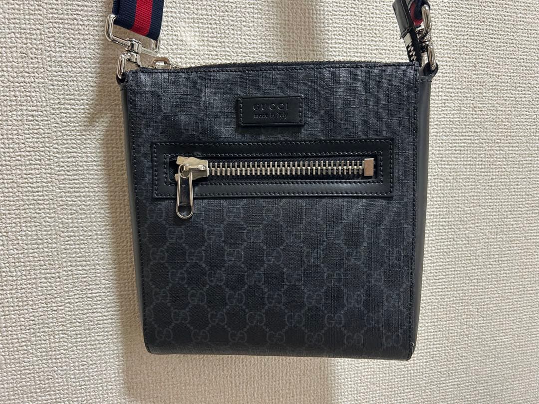 GUCCI ブラック ショルダーバッグ474137