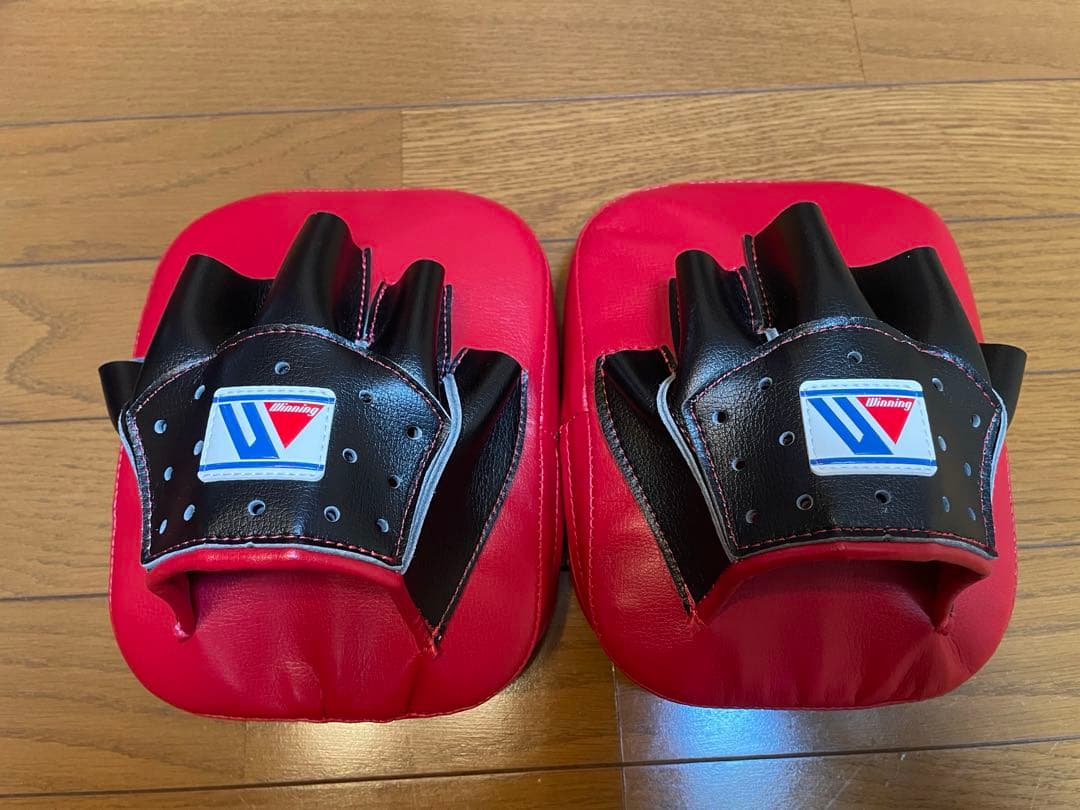 ウイニングパンチングミット　美品