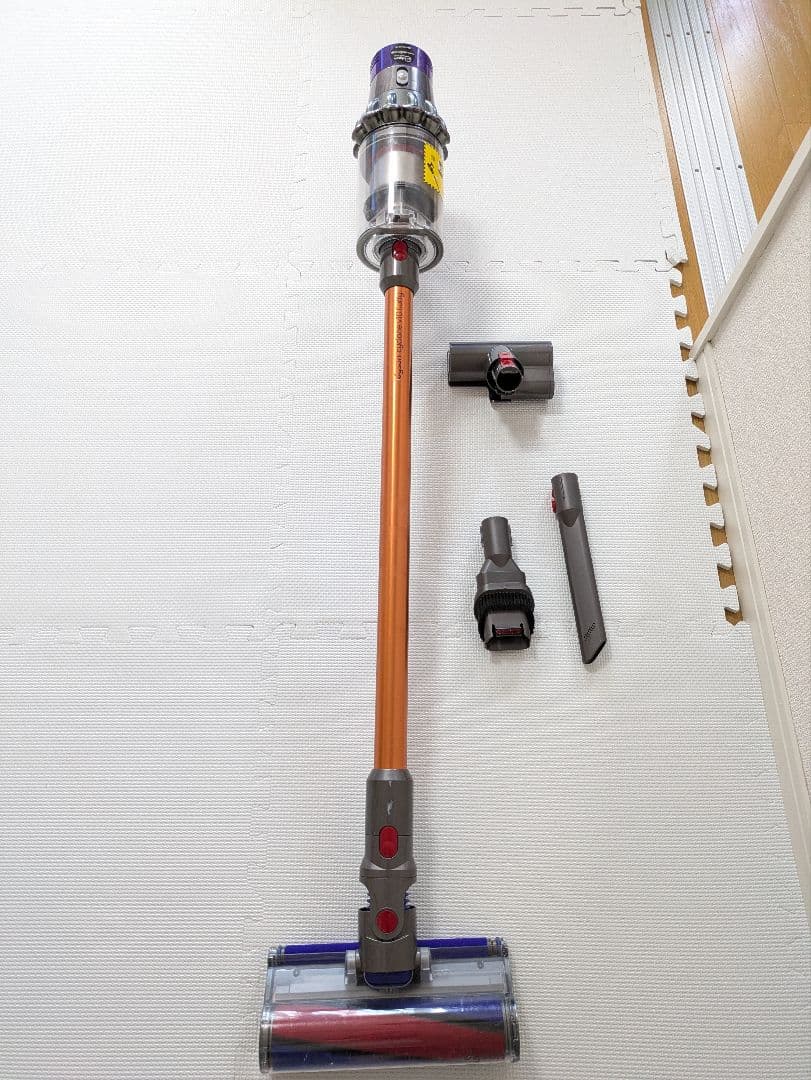 Dyson Cyclone V10 Fluffy 本体