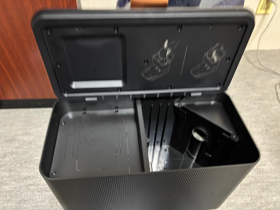 iRobot ルンバ j7＋ 自動ゴミ収集付き 美品 動作確認済み 取説あり