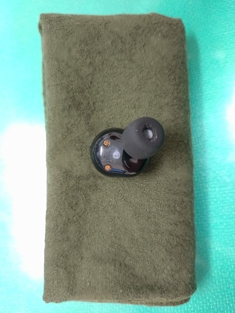 SONY ワイヤレスイヤホン ブラック WF-1000XM5　充電ケース付