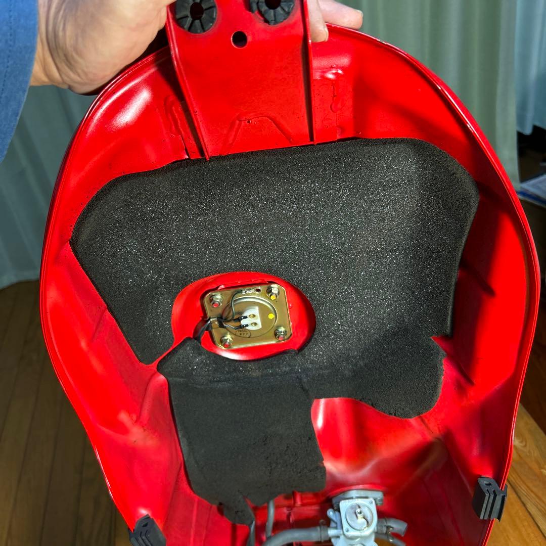 VTR1000F （SC36）ガソリンタンク 0928