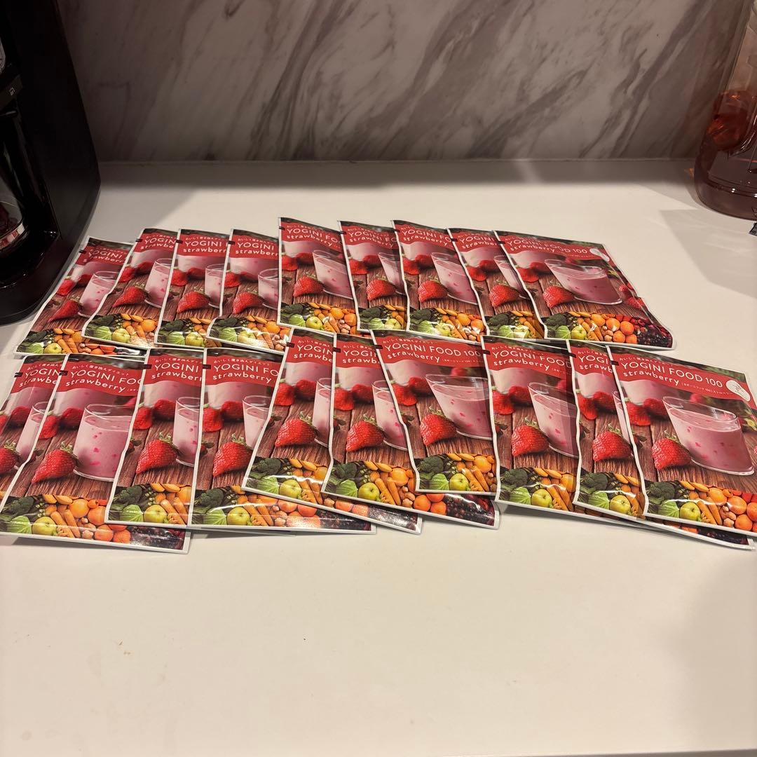YOGINI FOOD 100 strawberry ダイエット