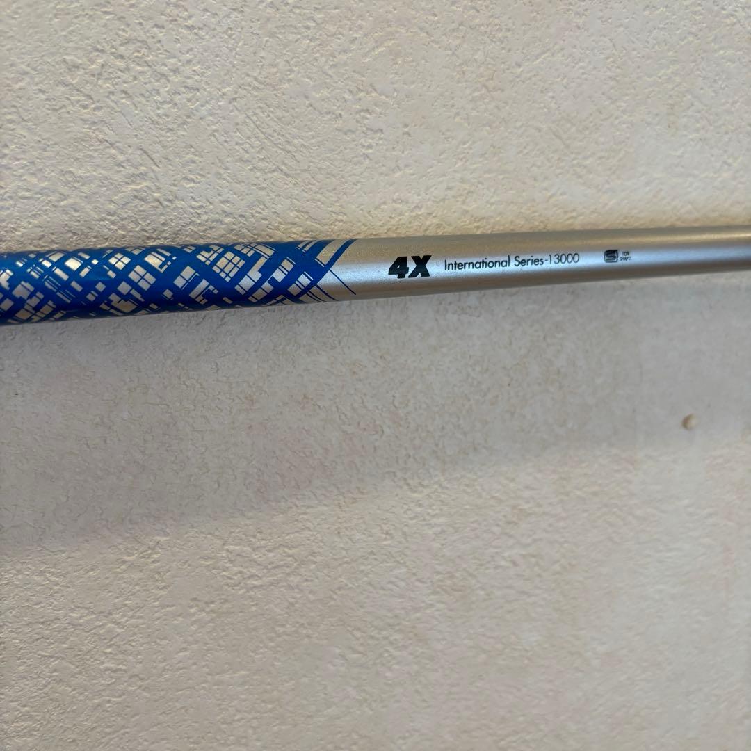 ATTAS KING 4X 1W キャロウェイスリーブ付きシャフト