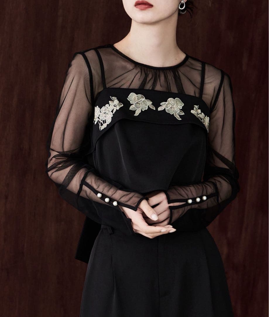 etoll. リボン刺繍ビスチェ&ワイドパンツ&シアーインナーSET UP