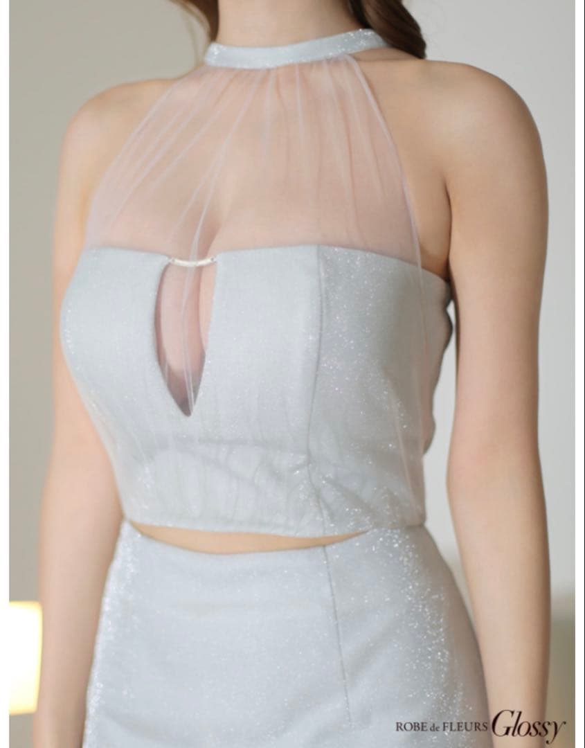 ホルターネックxラメニットセットアップキャバドレス