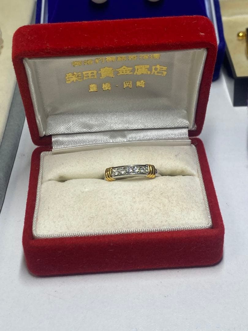 ピ*ノ様 ⭐︎① 遺品整理　生前整理　まとめ売り　断捨離　指輪　ネックレス　ヴィ