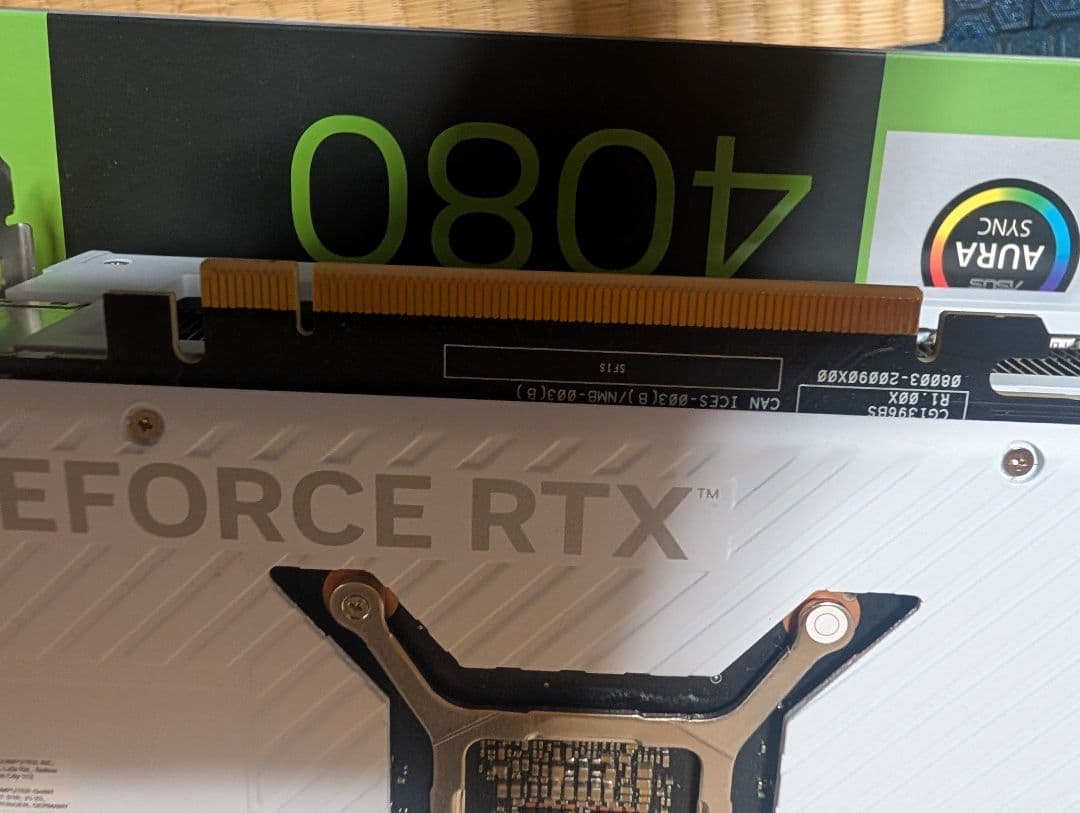 グラフィックボード・グラボ・ビデオカード ASUS GeForce RTX 4080 16GB GDDR6X White