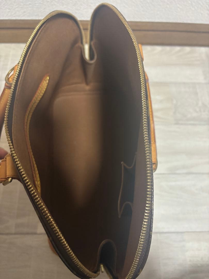 ルイヴィトン アルマ モノグラム ハンドバッグ