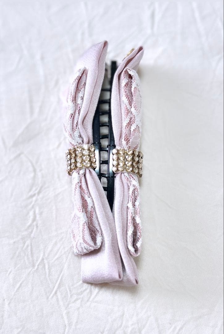 【極美品】COMPLEX BIZ バナナクリップ リボン　ピンク　スワロフスキー