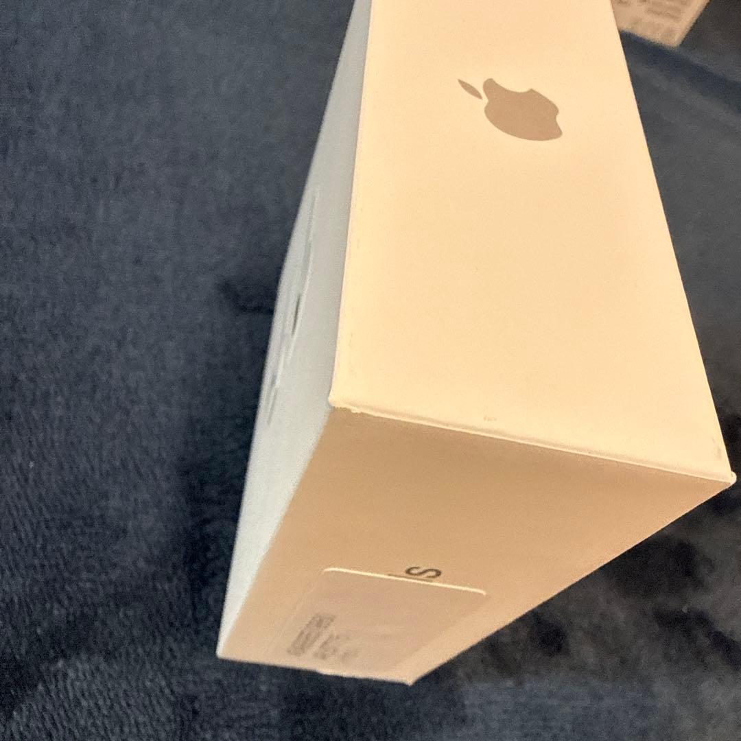 Apple AirPods 4 本体 USB-C充電ケース付き【新品・未開封】