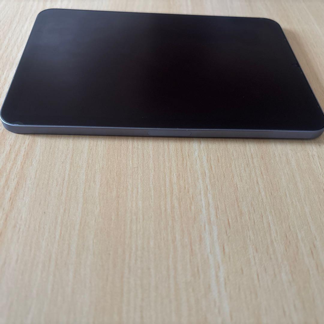 iPad mini第6世代　Wi-Fiモデル　64GB 極美品