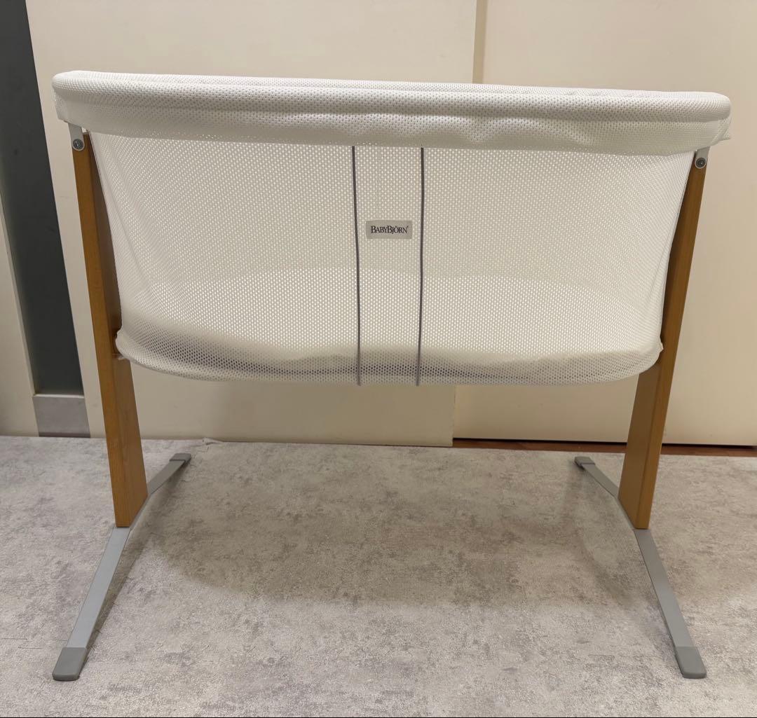 【美品】ベビービョルン クレードルハーモニー　ベビーベッド