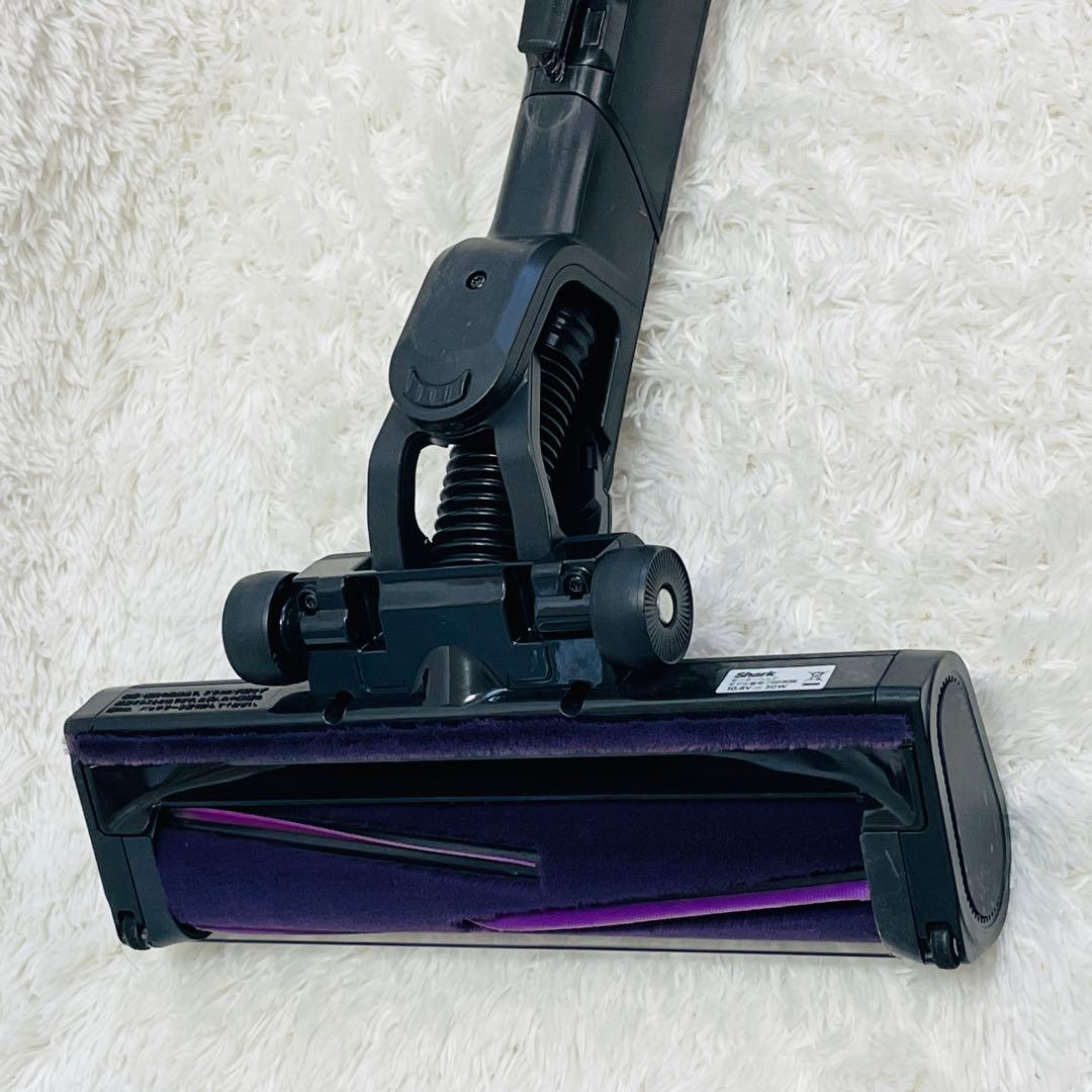 Shark シャーク　コードレススティッククリーナー　掃除機 CS601JBK