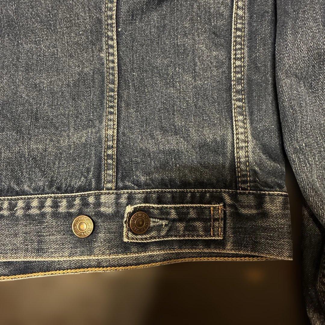 リーバイスデニムジャケット XLサイズ　ハチノスリペア有り