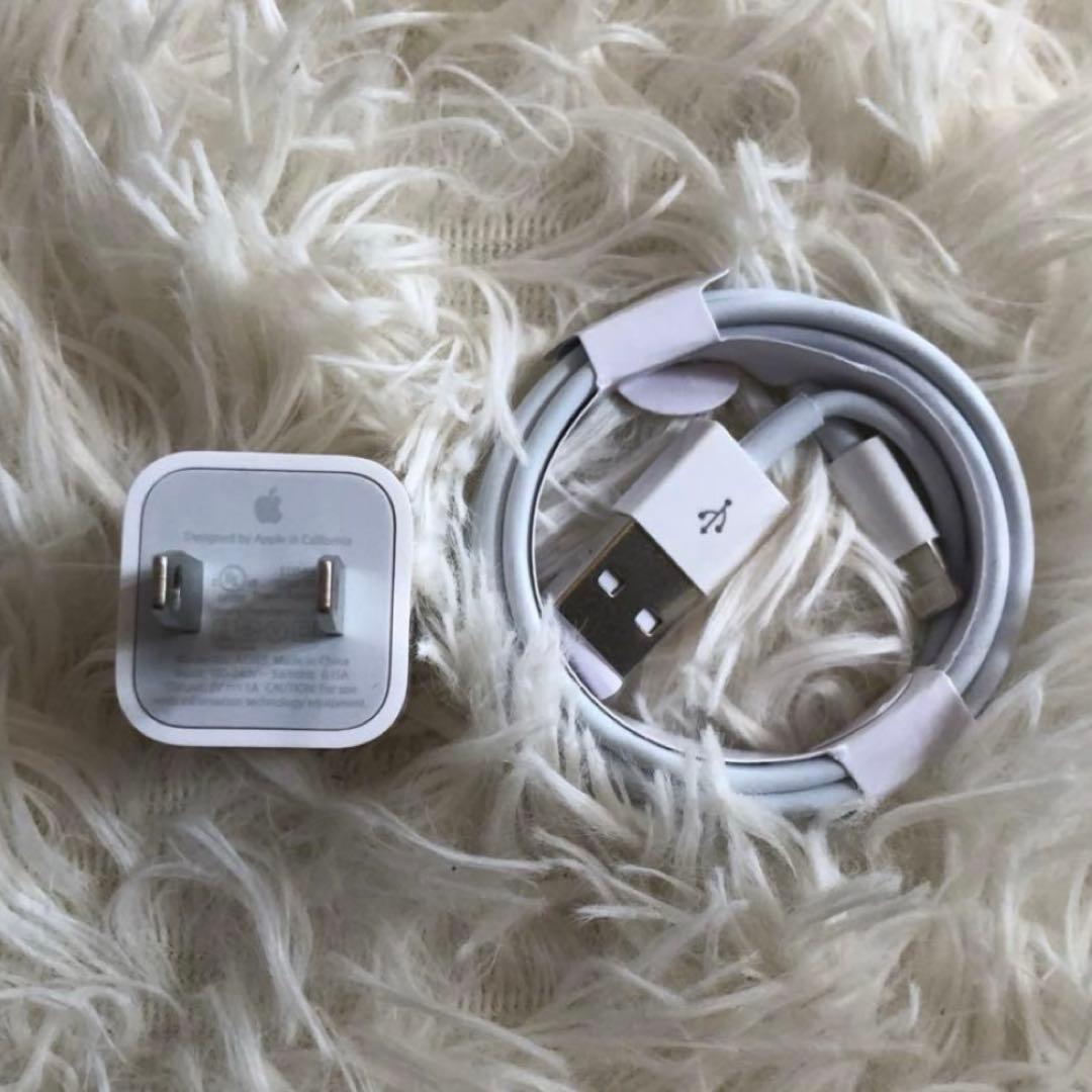 【1台限定価格】iPad 第8世代 32GB 【すぐ発送】【付属品】