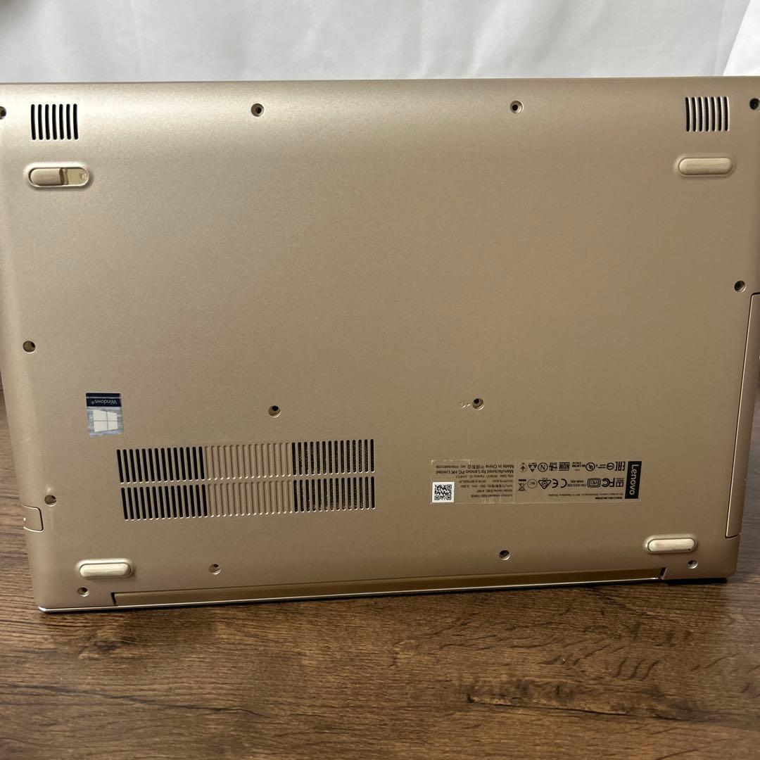 第8世代i5 SSD256GB/8GB Windows11設定済み オフィス付き