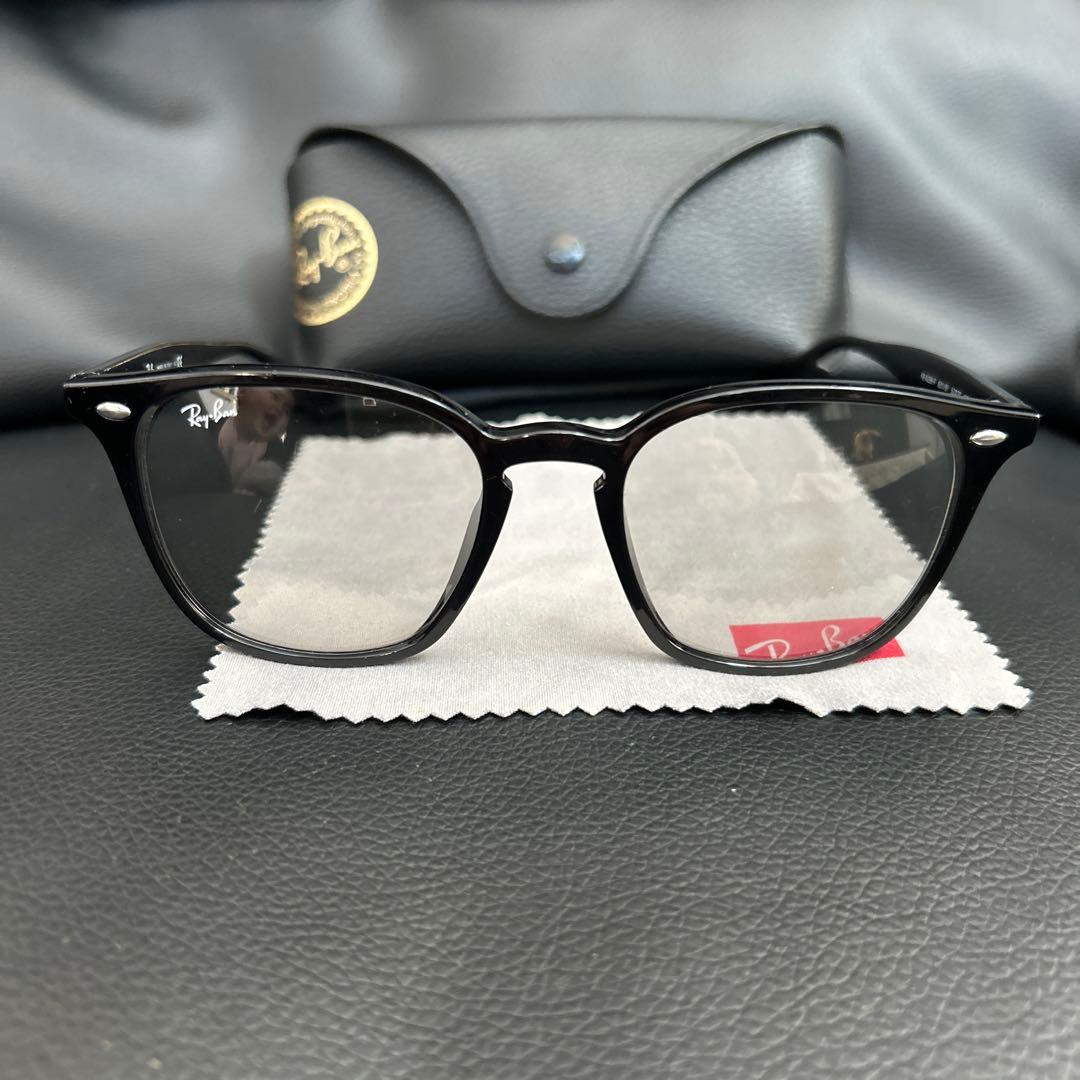 Ray-Ban RB-4258Fブラックフレーム サングラス