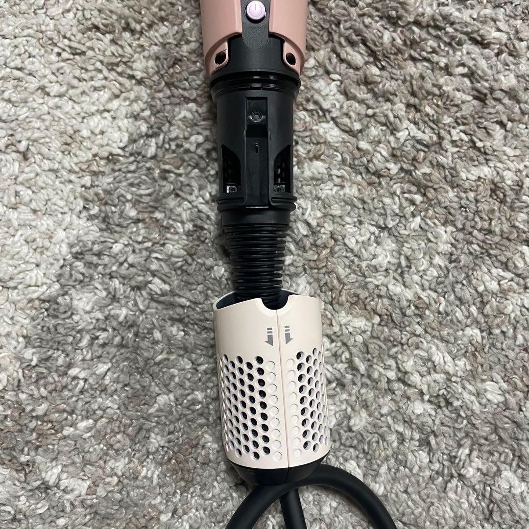 全国送料無料✨ダイソン✨ ヘアストレイトナー　HT01