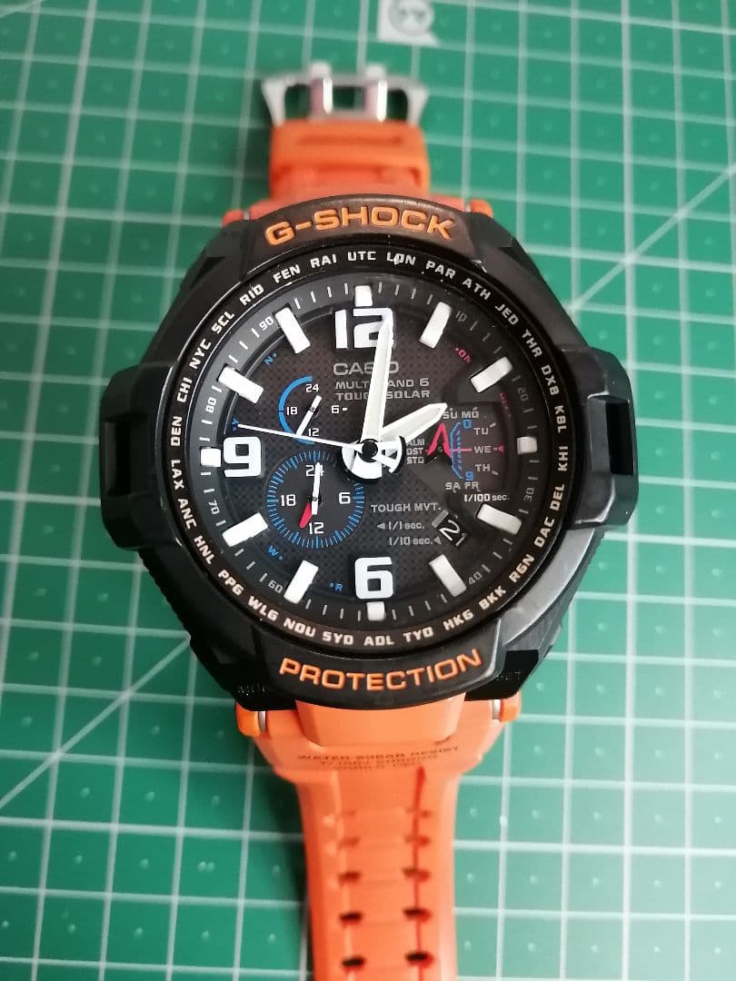 カシオ　G-shock GW-4000R 洗浄済み　美品