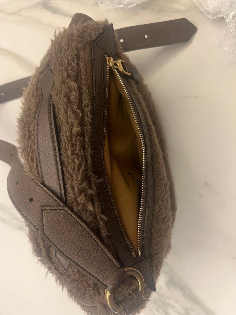 Max Mara テディベア　ブラウンボディバッグ